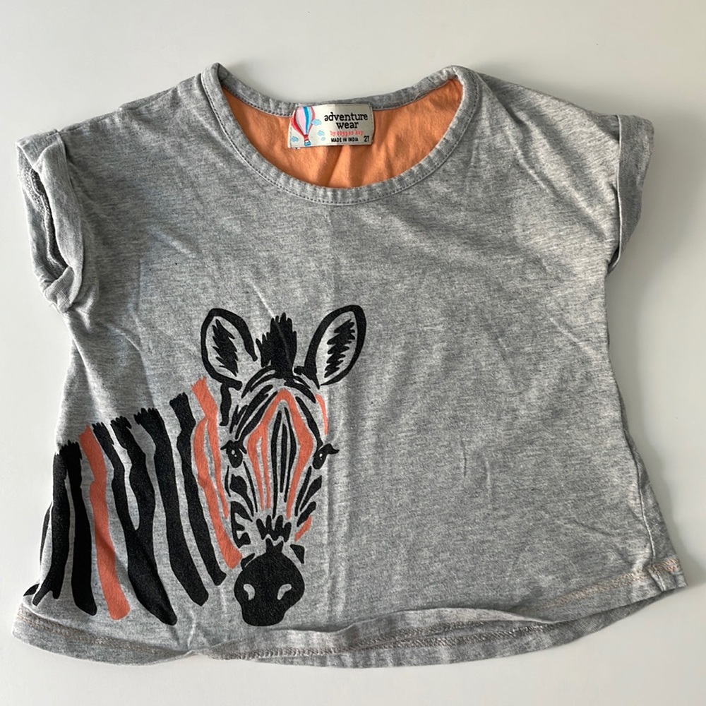 [ Adventure Wear by Copper Key Gray Cotton Shirt with Zebra Print ] Size 2T